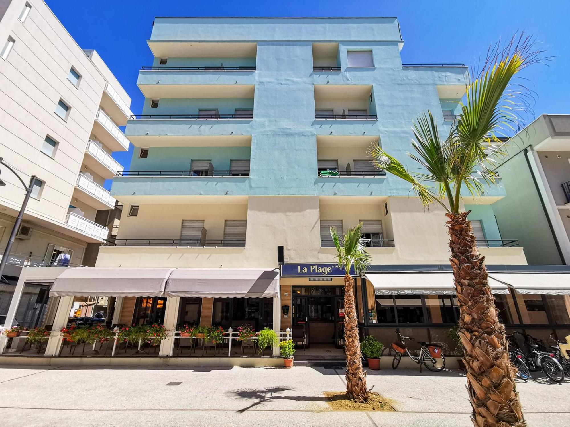 Hotel La Plage Cattolica Esterno foto