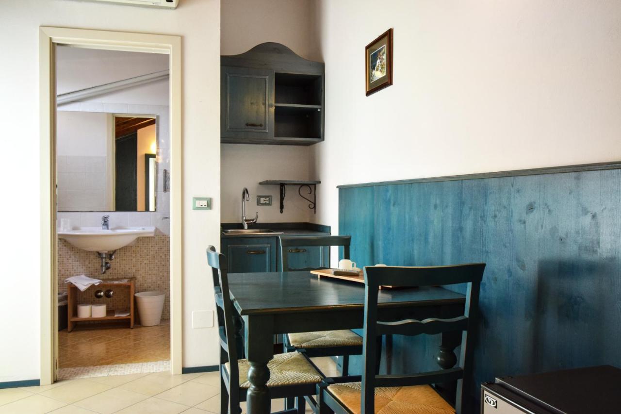 Hotel La Plage Cattolica Esterno foto