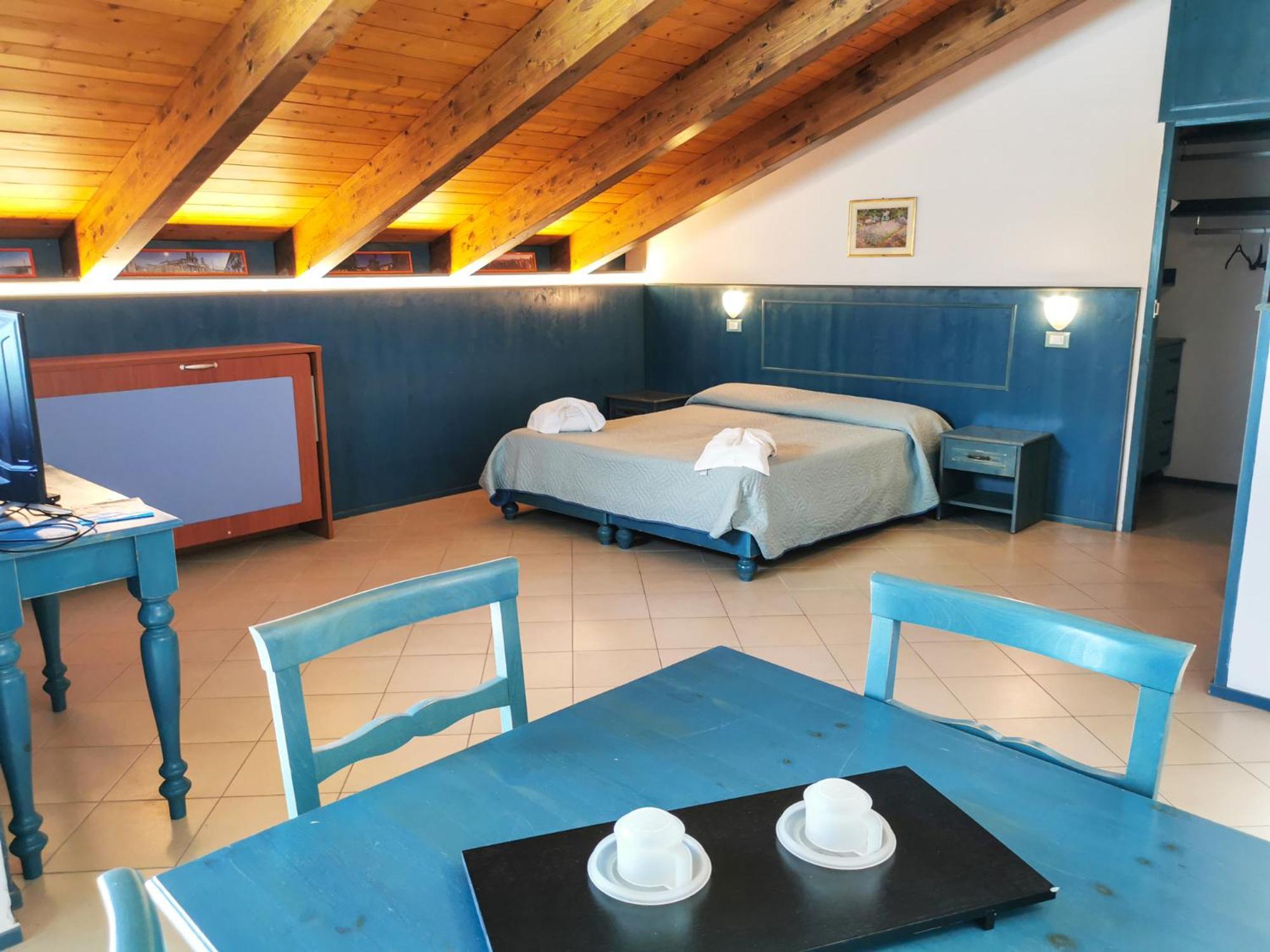 Hotel La Plage Cattolica Esterno foto