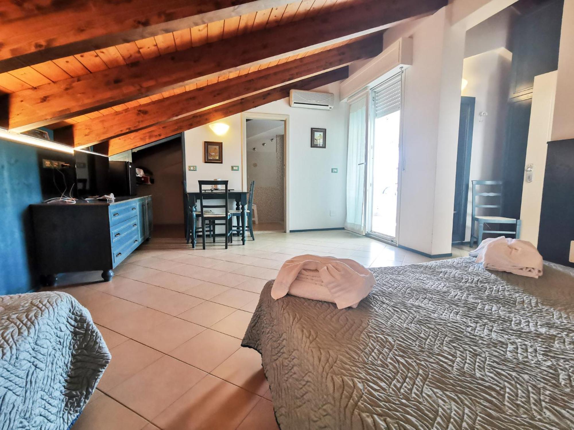 Hotel La Plage Cattolica Esterno foto
