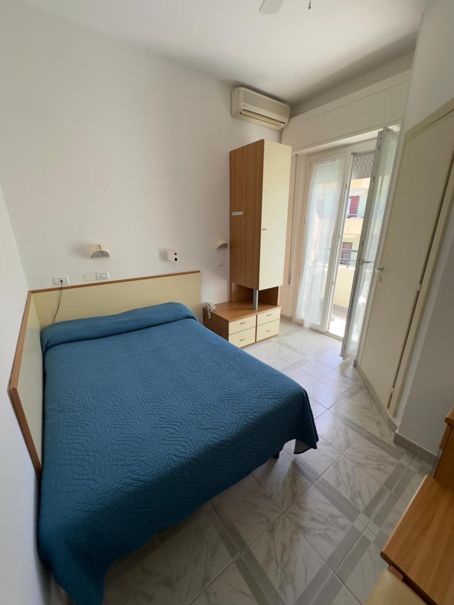 Hotel La Plage Cattolica Esterno foto